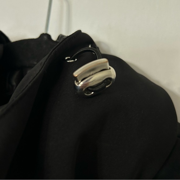 Guess Black Water Resistant Faux Fur Hood Quilted Puffer Moto Fitted Coat Size S - Picture 11 of 16